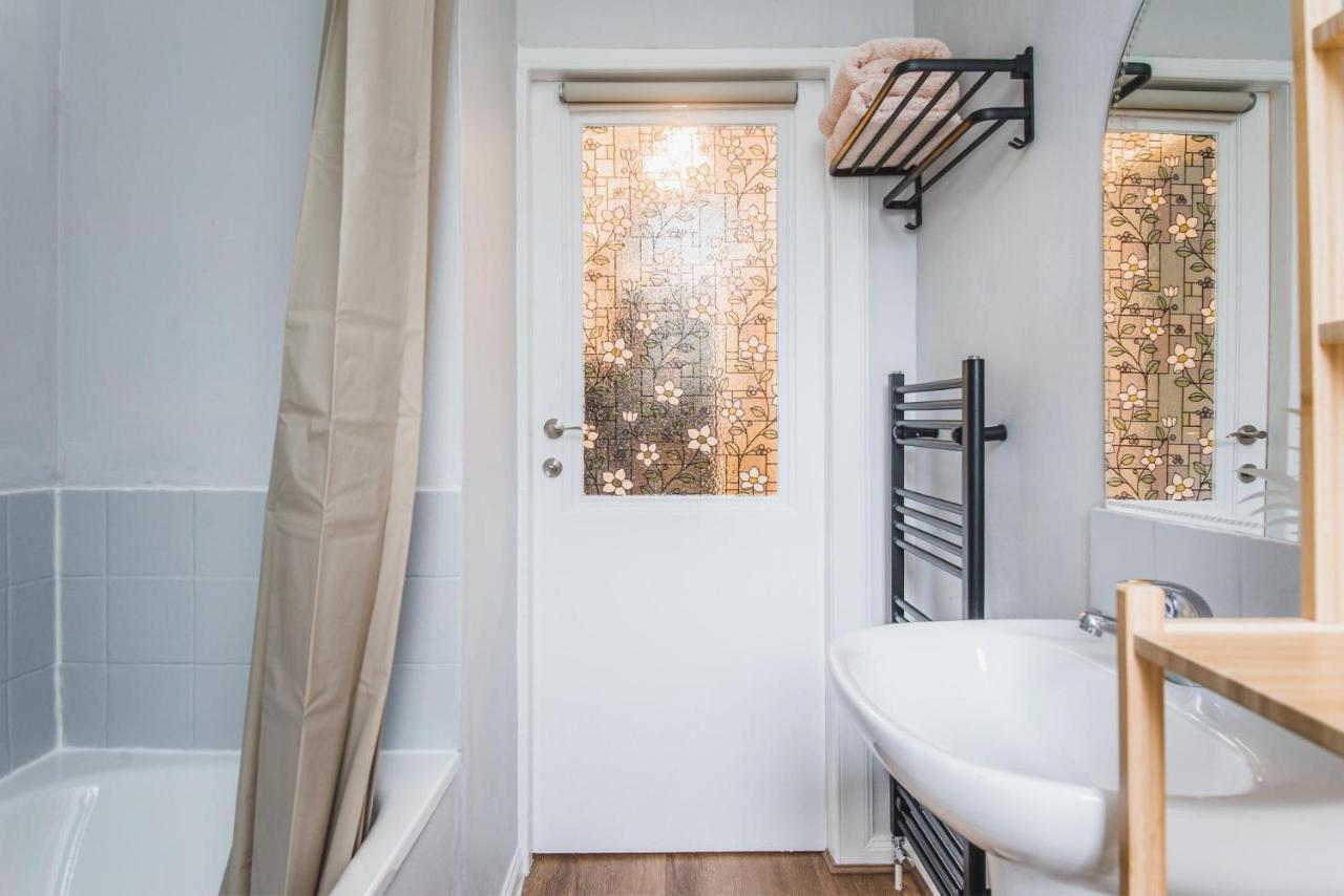 New Sleek 1Bd Edinburgh City Centre Stay Exteriér fotografie
